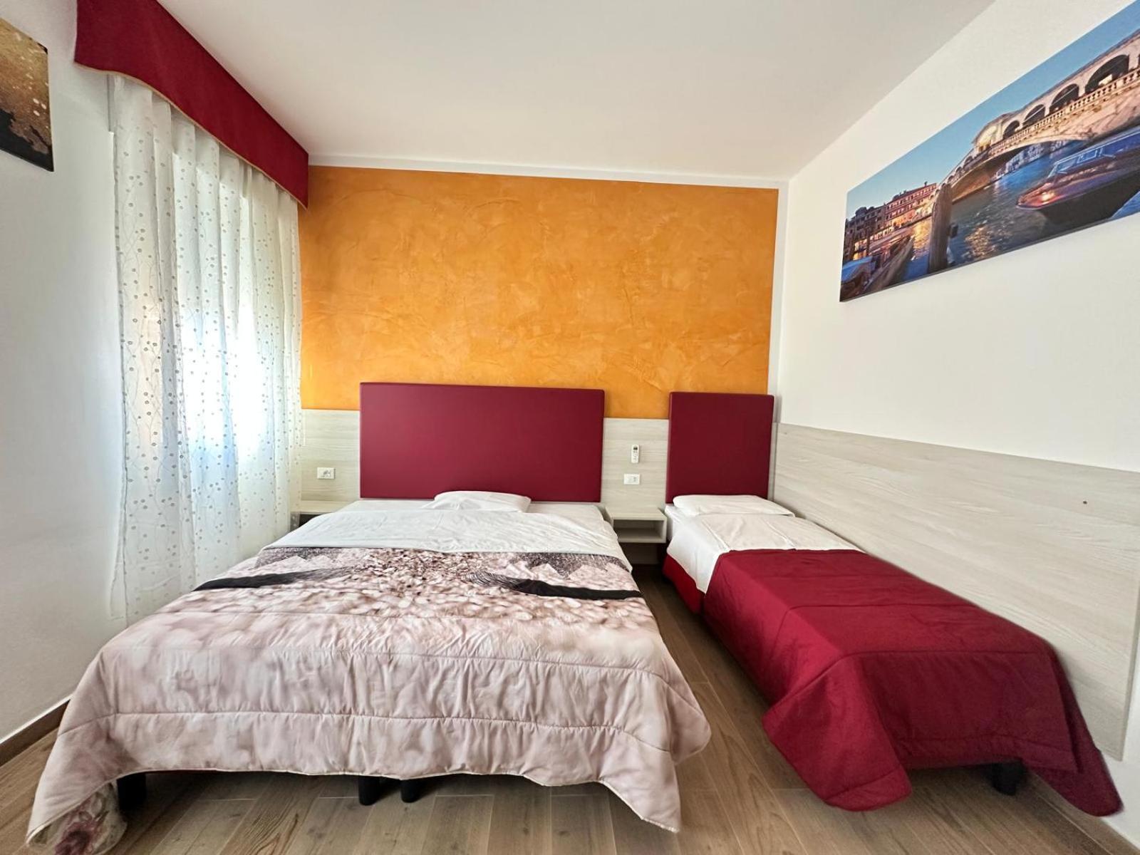 Vacation Venice Rooms Местре Екстер'єр фото